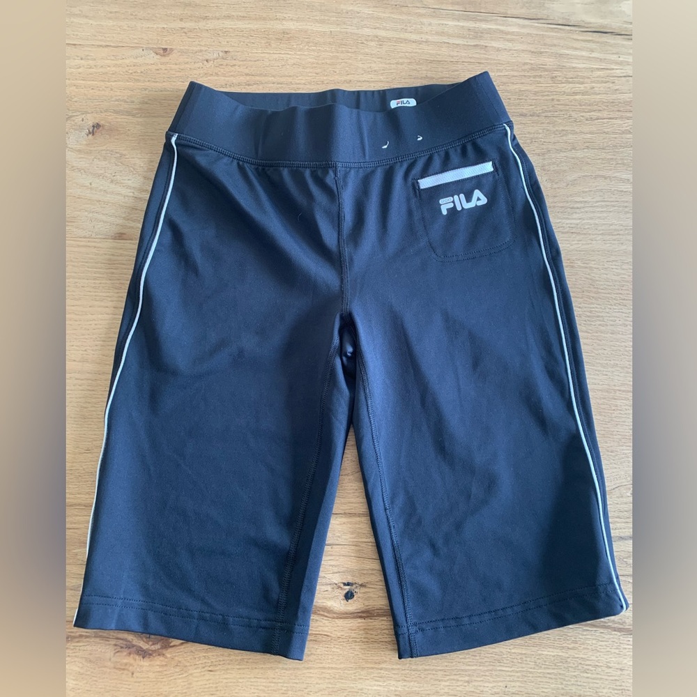 Fila Sport Spandex Shorts Black White Knee Length Women’s XS Preloved